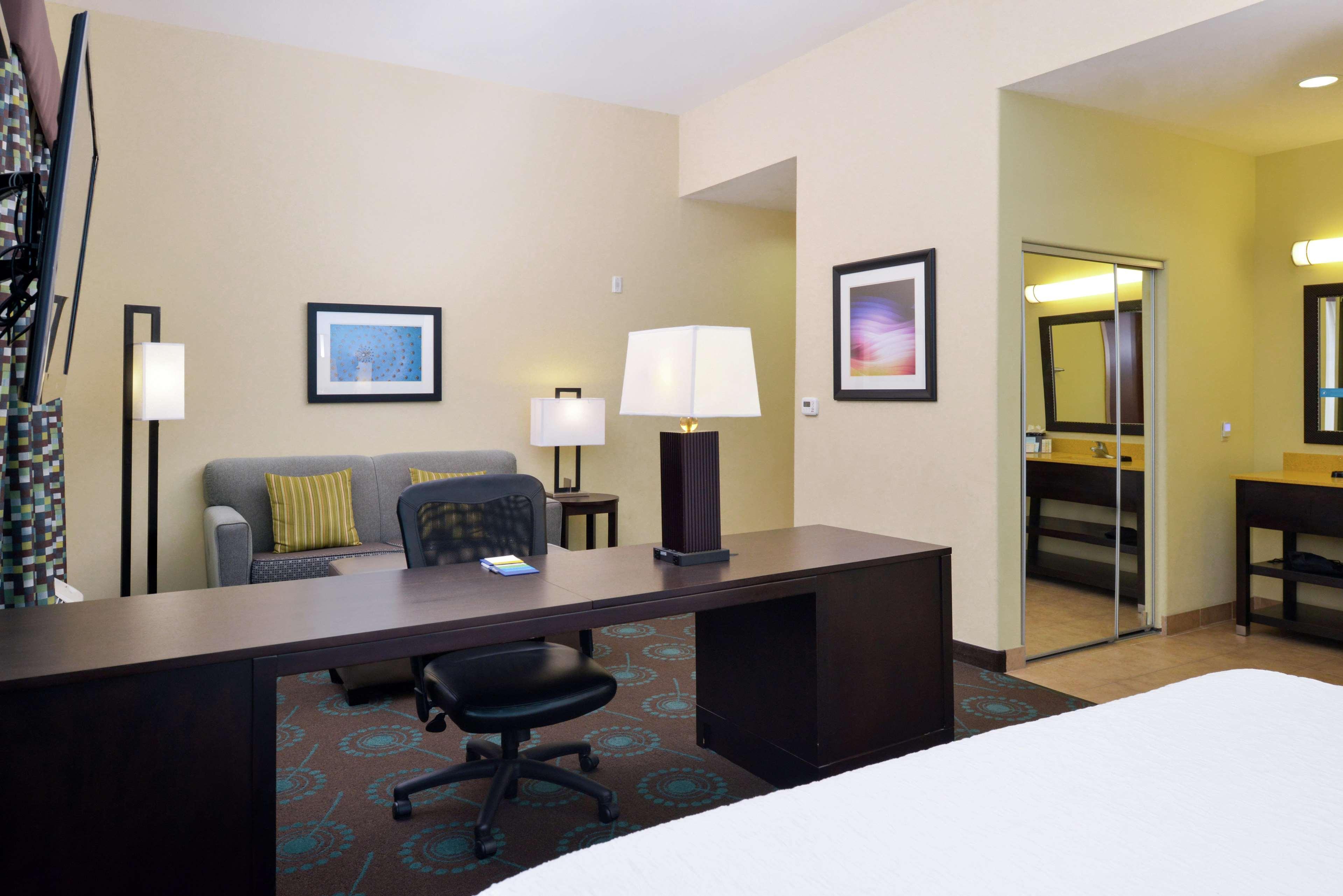 Hampton Inn Beeville Esterno foto