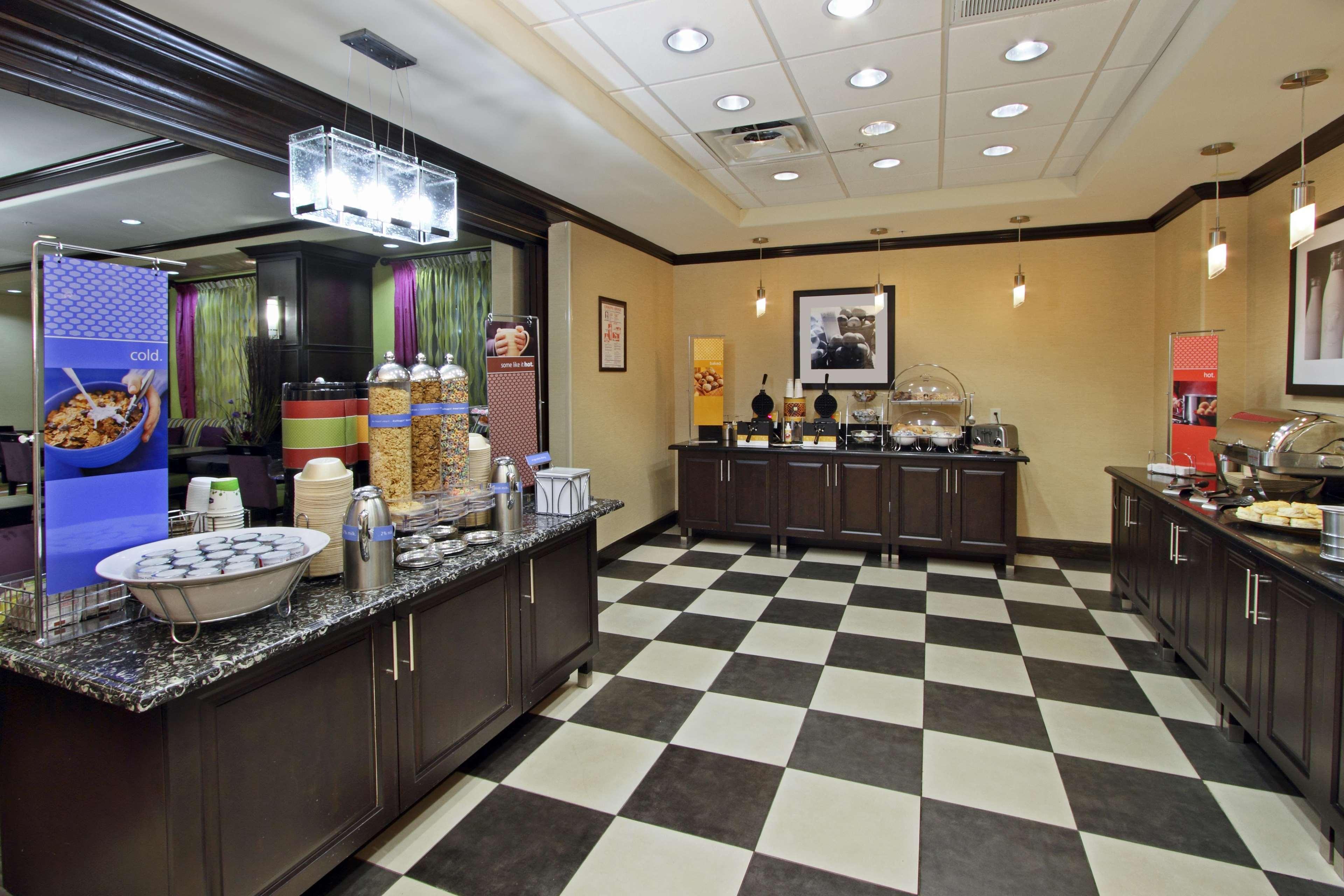Hampton Inn Beeville Esterno foto